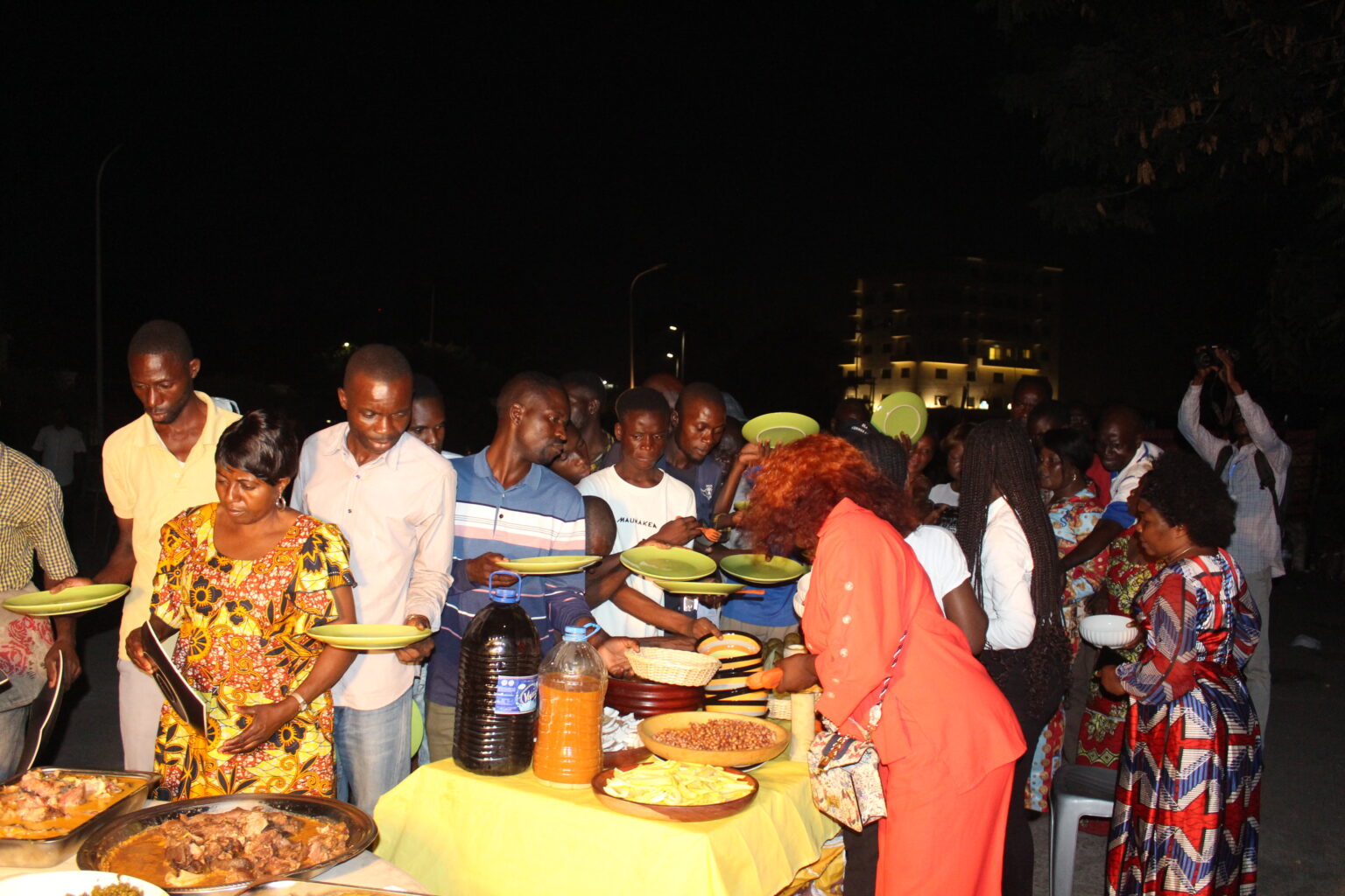 CONGO: LE « BRUNCH CULTUREL O BOKOKO » CELEBRE LES RICHESSES CULINAIRES ET MUSICALES NATIONALES 