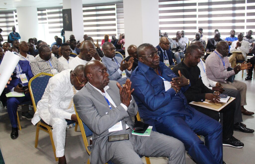 CONGO/FECOFOOT : PUTSCH DANS UN PUTSCH, LA COMMISSION AD’HOC SUSPEND SON PRÉSIDENT