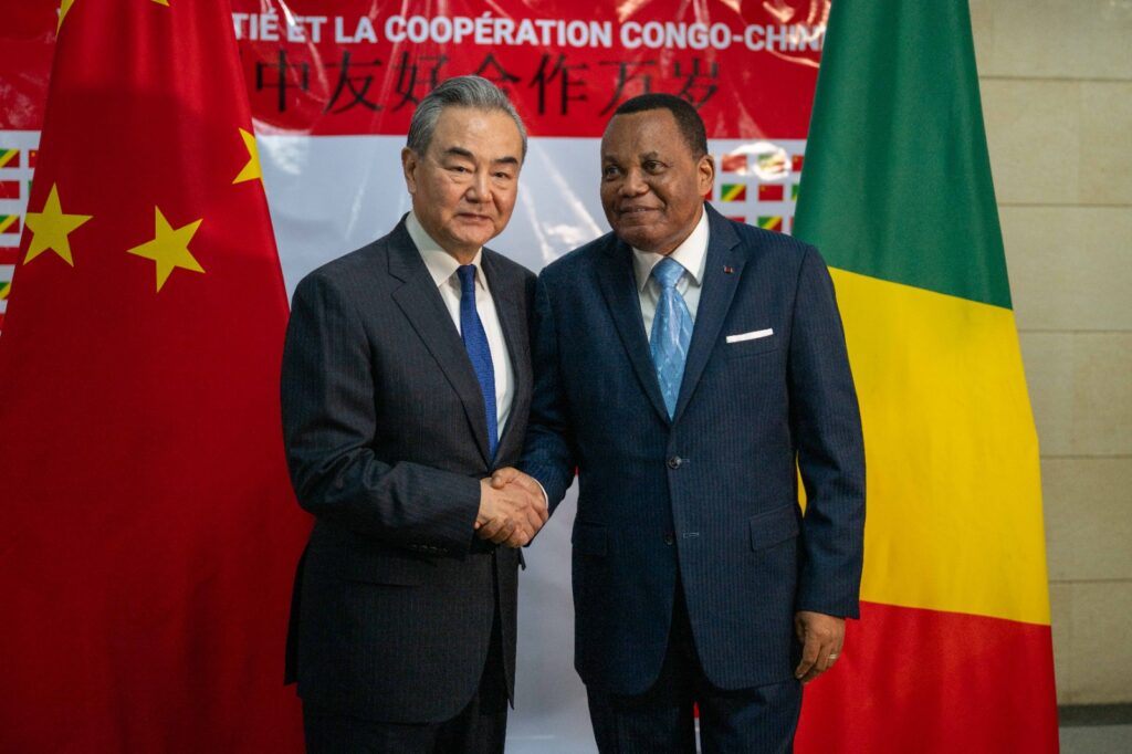 WANG YI : CONSTRUIRE UN MODÈLE EXEMPLAIRE DE LA COMMUNAUTÉ D’AVENIR PARTAGÉ CHINE-AFRIQUE À L’ÈRE NOUVELLE
