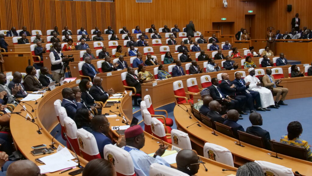 FRANCOPHONIE : L’ASSEMBLÉE PARLEMENTAIRE ADOPTE UNE FEUILLE DE ROUTE POUR LA PAIX À L’EST DE LA RDC