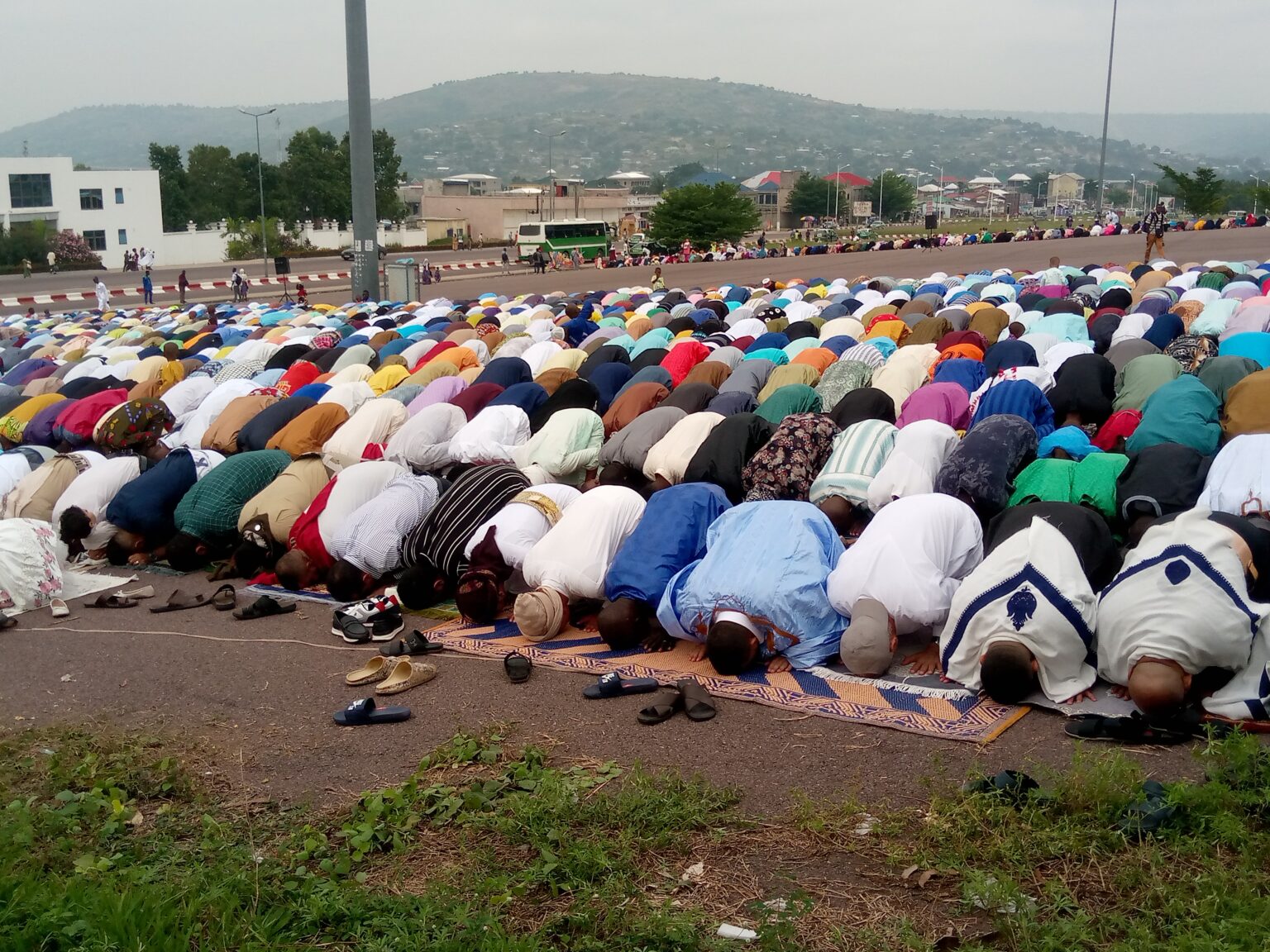 CONGO BZV / TABASKI : UN APPEL A LA PAIX LANCE PAR LE PRESIDENT DU CONSEIL SUPERIEUR ISLAMIQUE CONGO BZV / TABASKI : UN APPEL A LA PAIX LANCE PAR LE PRESIDENT DU CONSEIL SUPERIEUR ISLAMIQUE