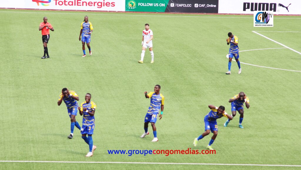 AFRIQUE/COUPE DE LA CONFÉDÉRATION: L’AS OTOHO ÉCRASE LE CR BELOUIZDAD