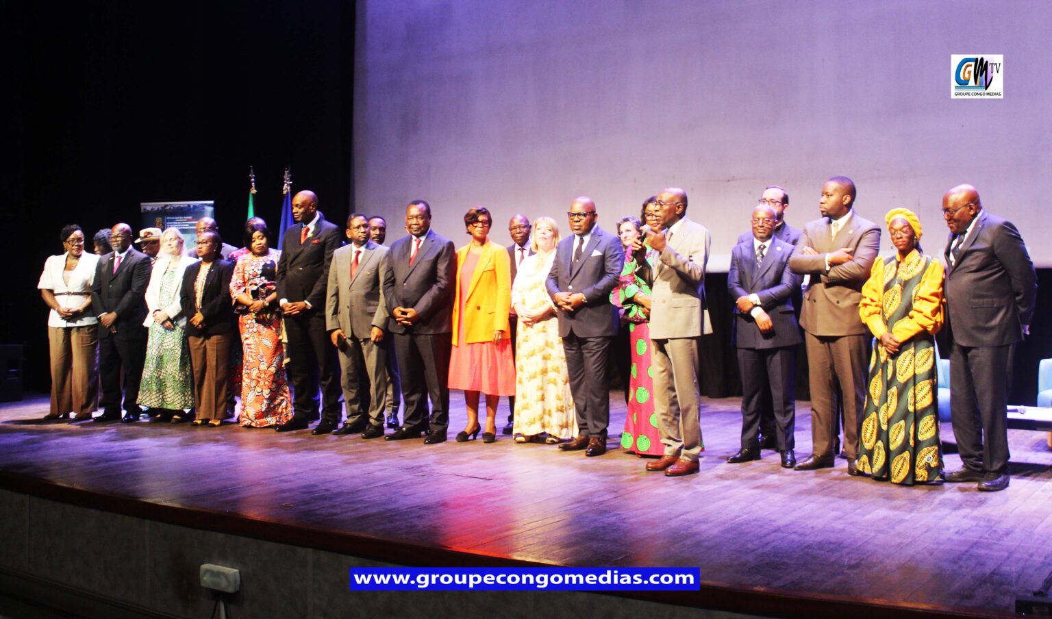 CONGO/DIALOGUE MULTI-ACTEURS: DE L’URGENCE À L’OPPORTUNITÉ, BRAZZAVILLE POSE LES BASES D’UNE ÉCONOMIE CLIMATIQUE RÉSILIENTE CONGO/DIALOGUE MULTI-ACTEURS: DE L’URGENCE À L’OPPORTUNITÉ, BRAZZAVILLE POSE LES BASES D’UNE ÉCONOMIE CLIMATIQUE RÉSILIENTE