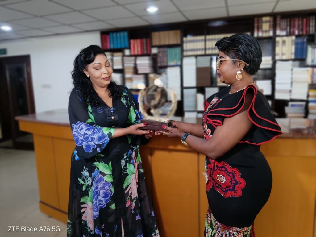 CONGO BZV / DISTINCTION : LE MERITE DE MESSILA NZOUSSI RECONNU OUTRE FRONTIERES NATIONALES CONGO BZV / DISTINCTION : LE MERITE DE MESSILA NZOUSSI RECONNU OUTRE FRONTIERES NATIONALES