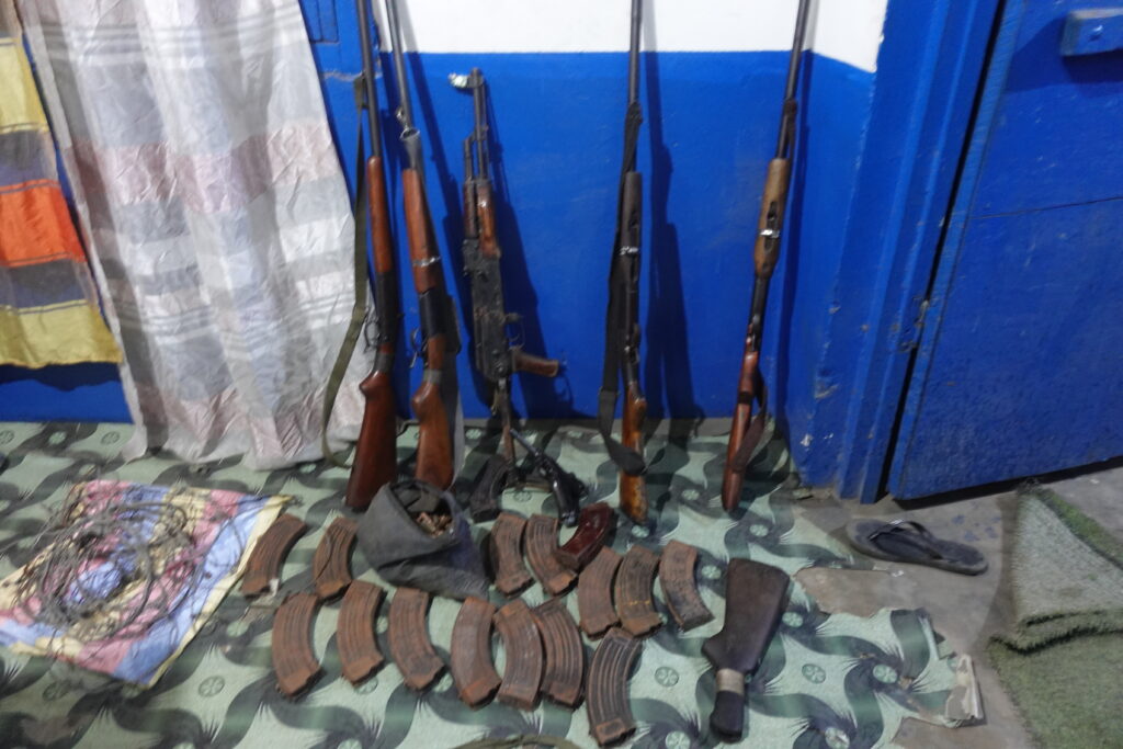 IMPORTANTE SAISIE D&rsquo;ARMES ET MUNITIONS AU DOMICILE D&rsquo;UN CHEF DE BANDE DE BRACONNIERS EN CAVALE