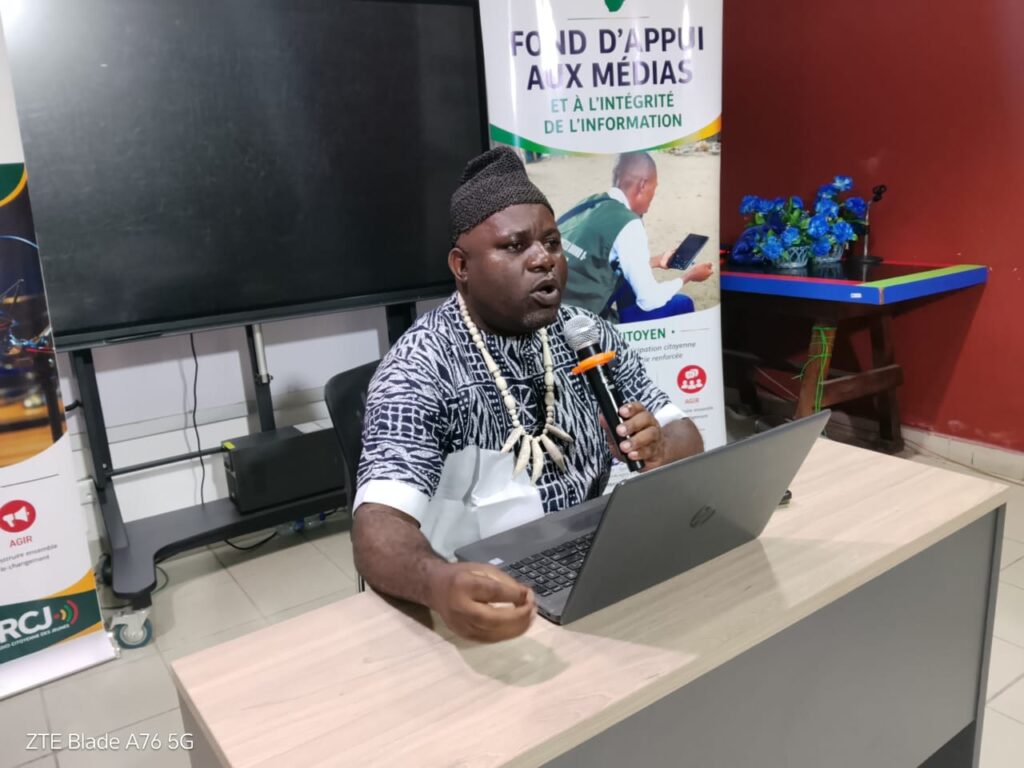 CONGO BZV : LE DOCTEUR BLANC CONSTANT EBARA PEA DENONCE UNE POLITISATION DU VIVRE ENSEMBLE CONGO BZV : LE DOCTEUR BLANC CONSTANT EBARA PEA DENONCE UNE POLITISATION DU VIVRE ENSEMBLE